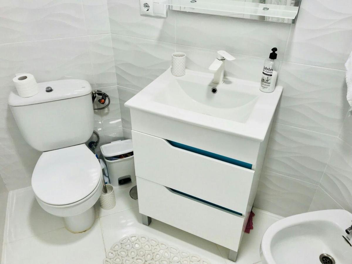 لقنت Apartamento Castillo Santa Barbara المظهر الخارجي الصورة