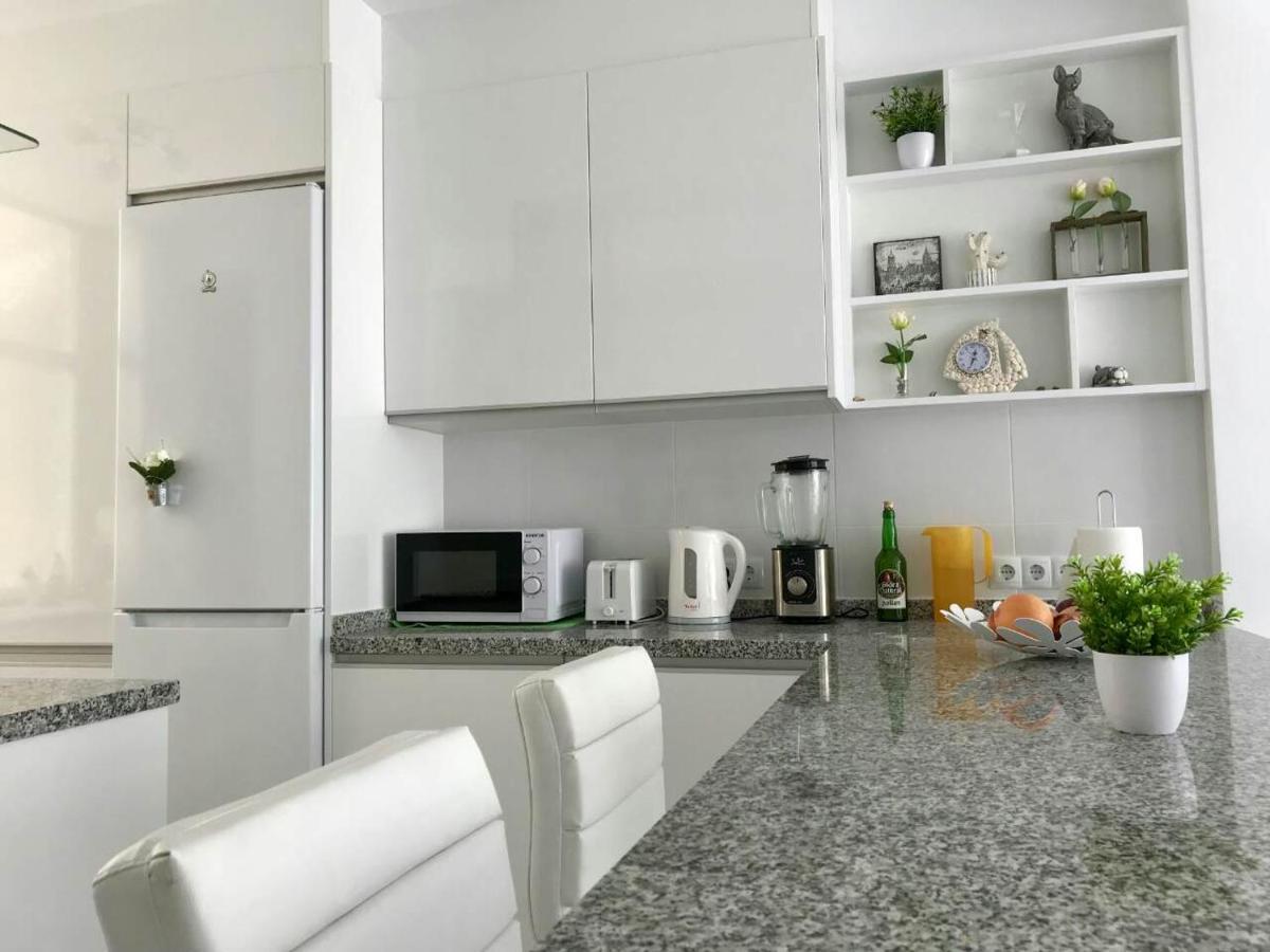 لقنت Apartamento Castillo Santa Barbara المظهر الخارجي الصورة